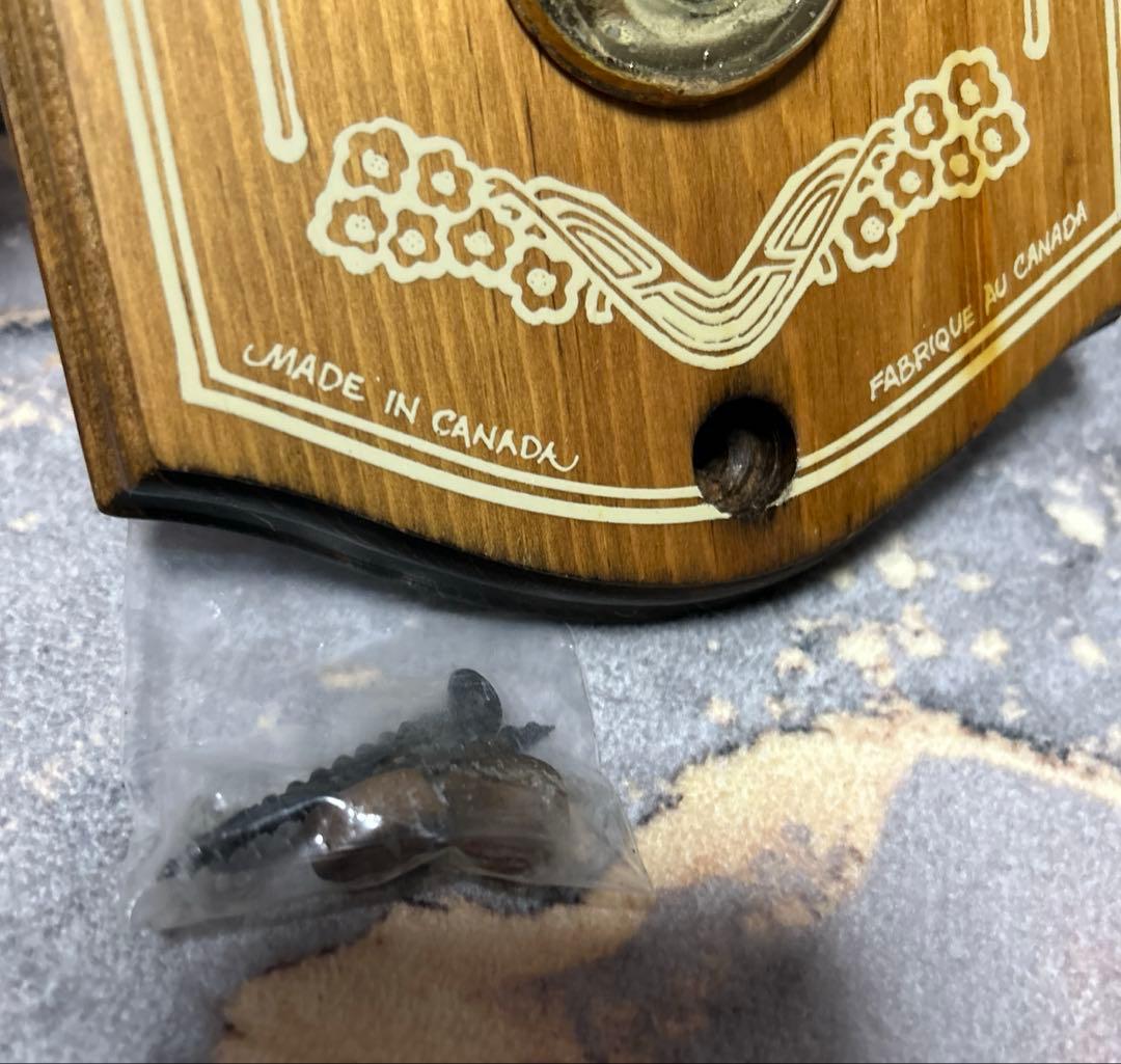 ビンテージ品 バドワイザー（Budweiser）壁掛け式栓抜 希少