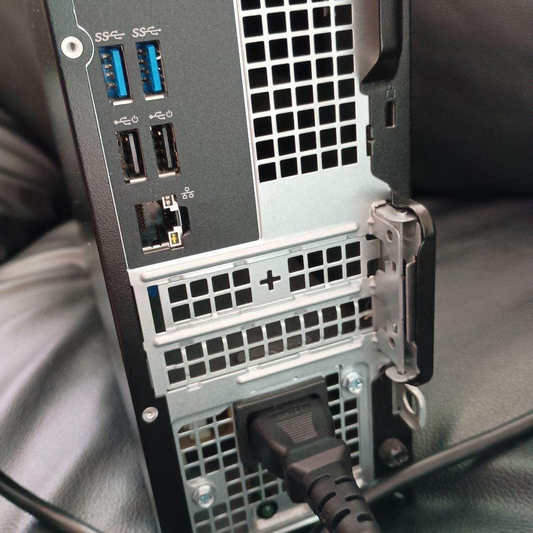 Intel Core i5 デスクトップ Vostro 3681 windows