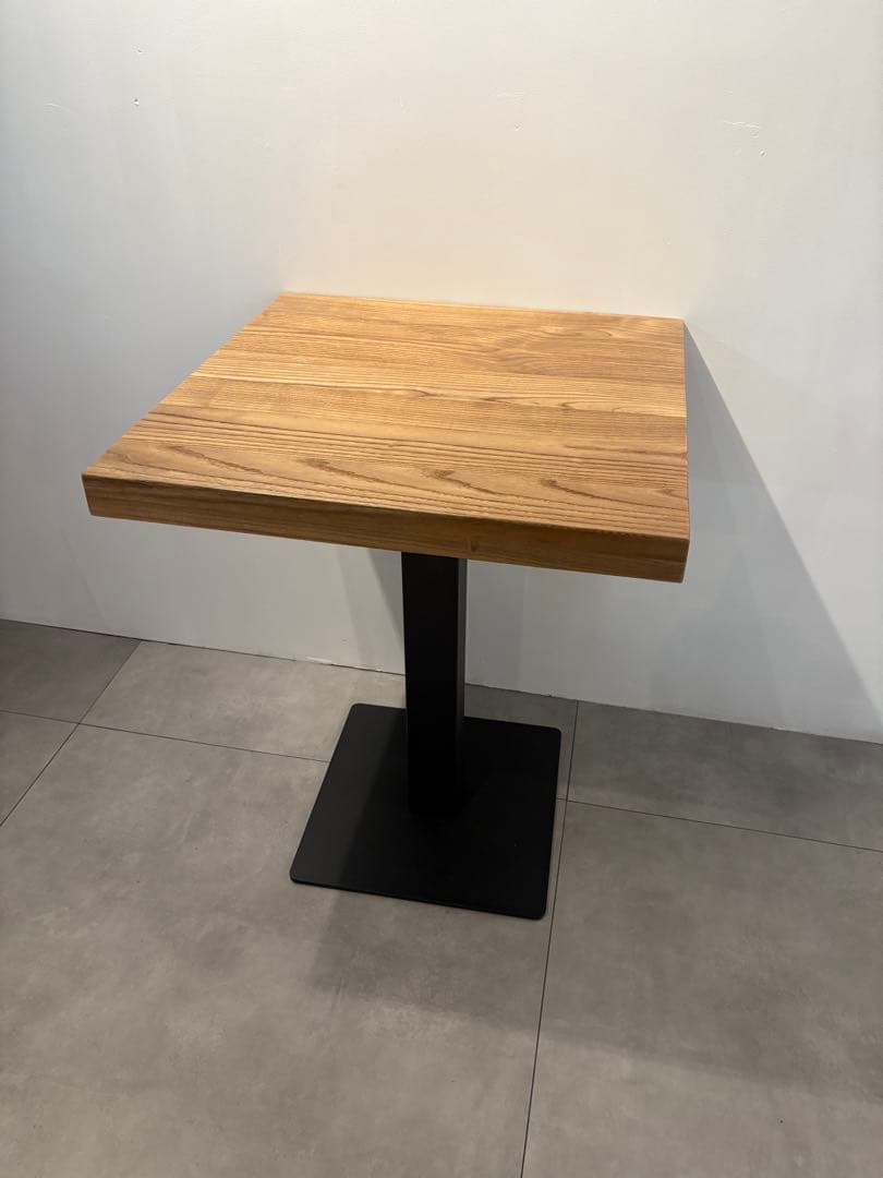 ⭐︎M⭐︎　カフェ倒産品！ナチュラルウッド正方形テーブル⓸