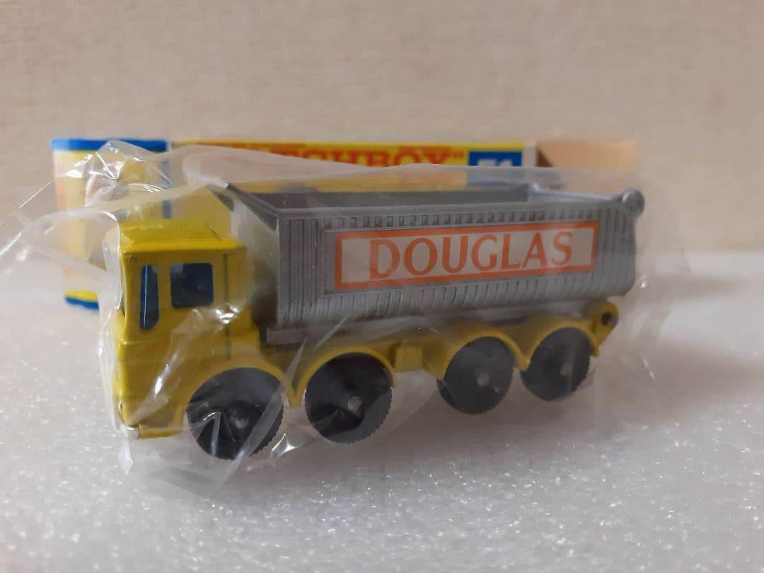 MATCHBOX マッチボックスNo51 8WHEEL TIPPER