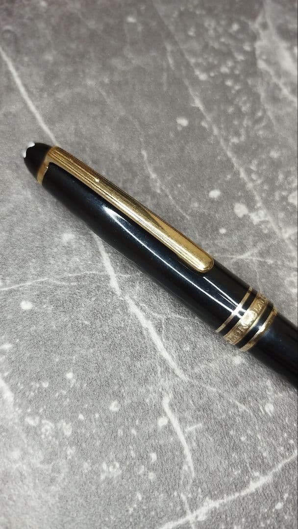 MONTBLANCモンブラン マイスターシュテュック クラシック　ボールペン