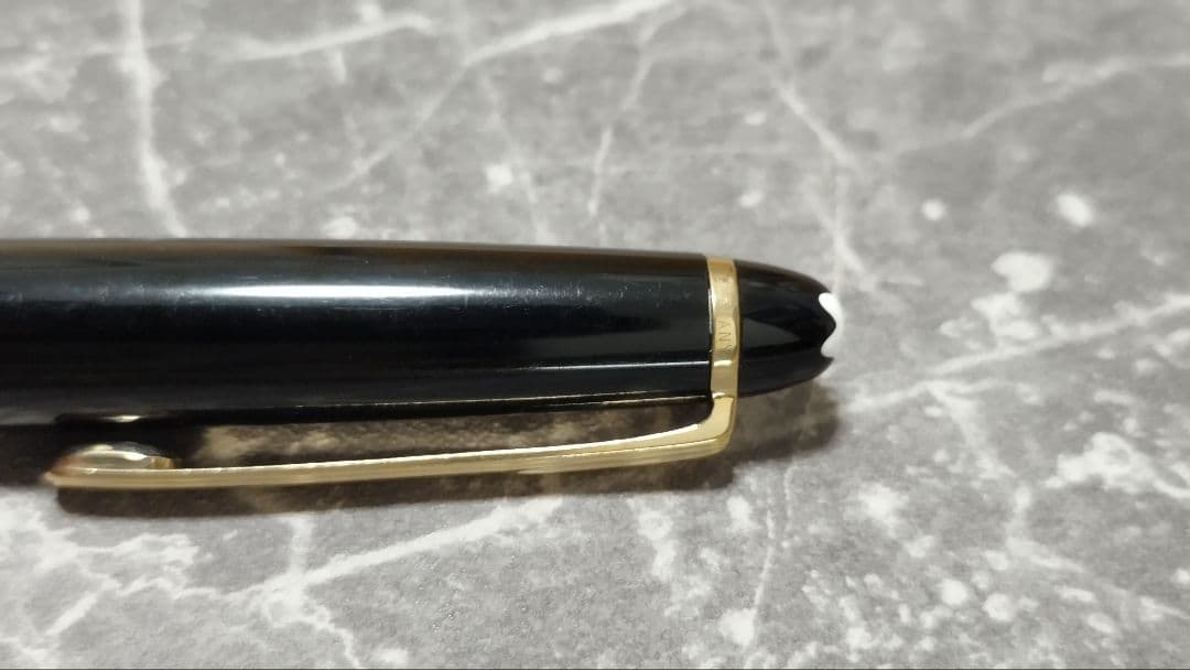 MONTBLANCモンブラン マイスターシュテュック クラシック　ボールペン