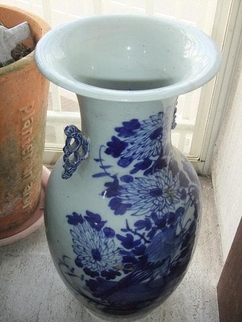 大きな壺　欠け　や　ヒビ　ニュー　は有りません　完品