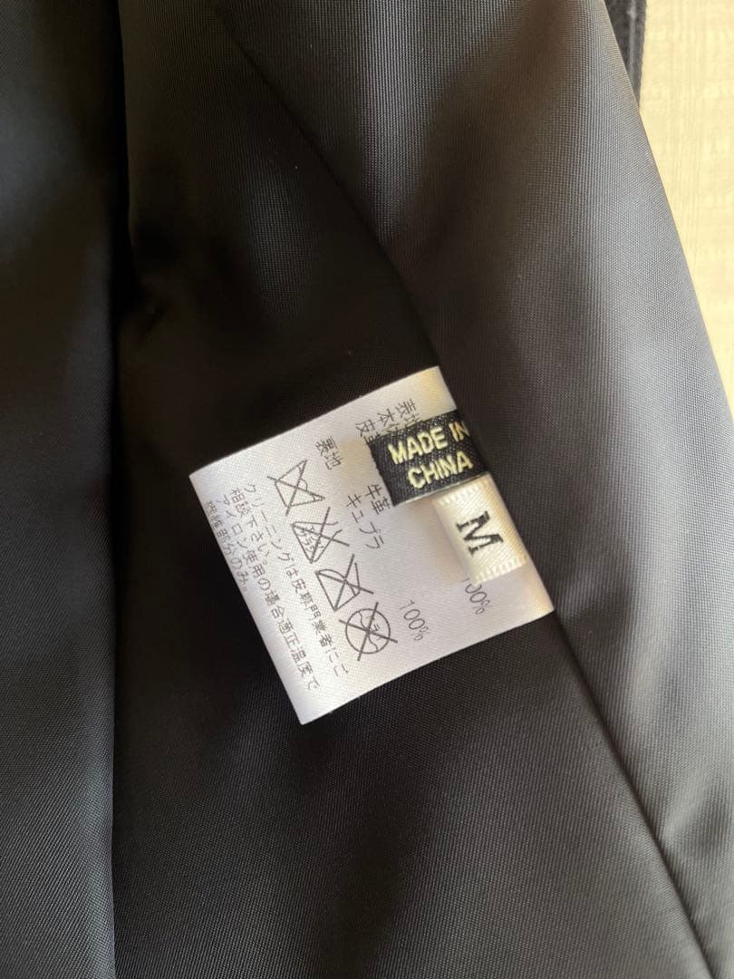 アニヤハインドマーチ　ブラック コート