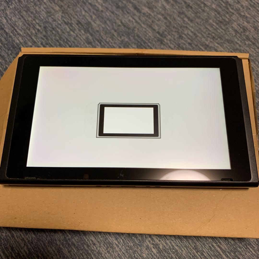 任天堂 Switch 本体のみ