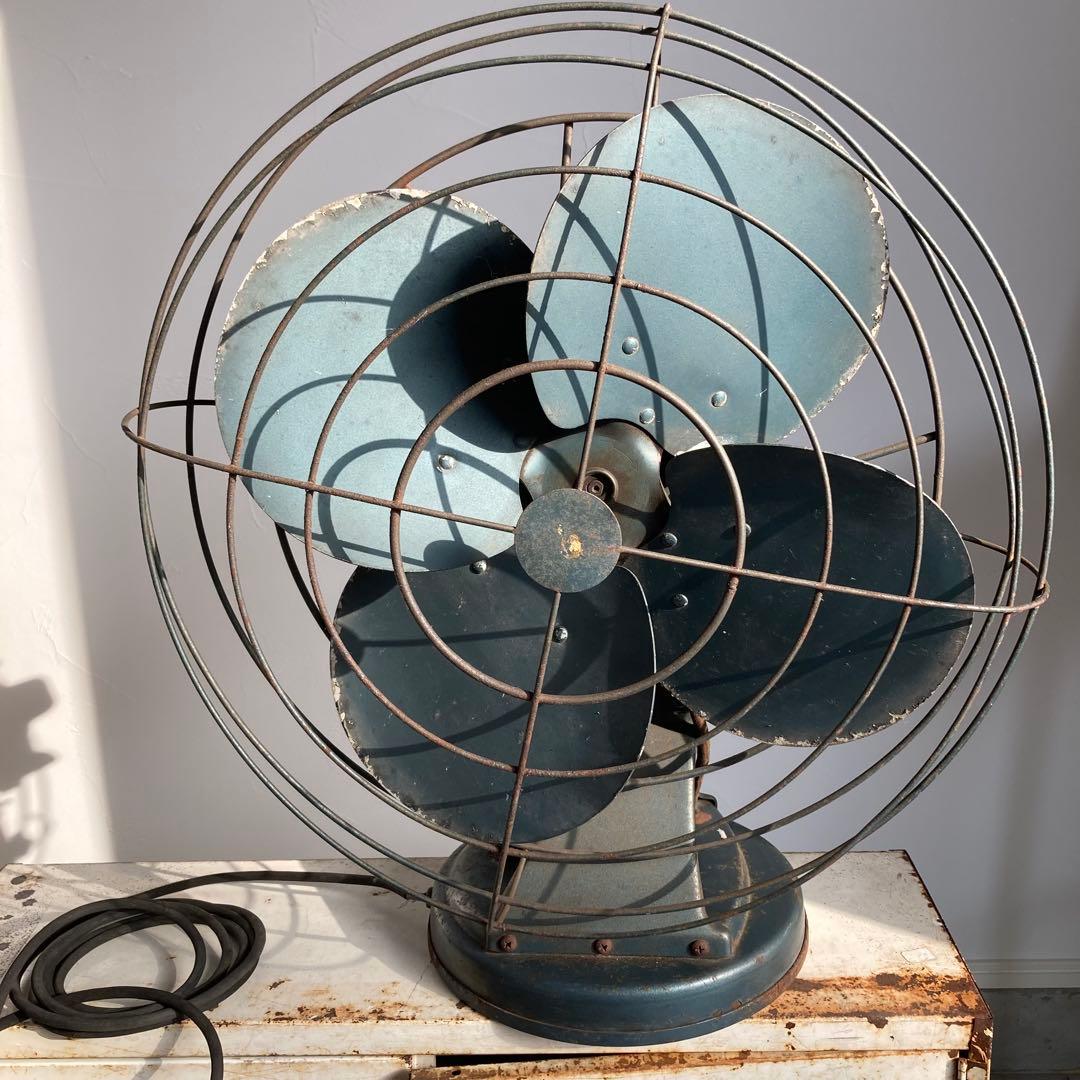 ヴィンテージ鉄製扇風機　ファン　蚤の市　アンティーク