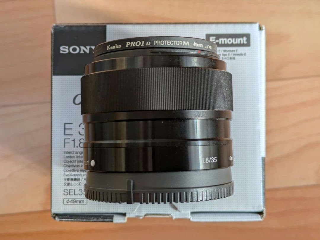 SONY E 35mm F1.8 OSS レンズ SEL35F18