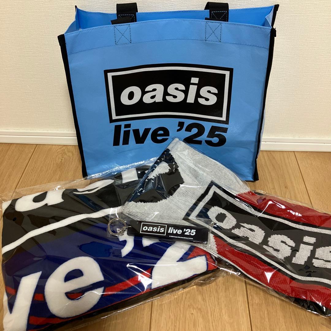 b*z様 OASIS LIVE25 東京ドーム公演　新春福袋限定グッズ4点セット