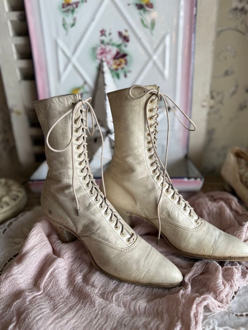 フランスアンティークヴィクトリアンレースアップウェディングレザーブーツシューズ