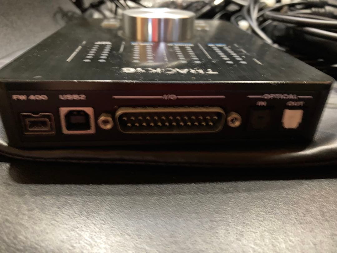 p*c様 MOTU TRACK16 オーディオインターフェイス