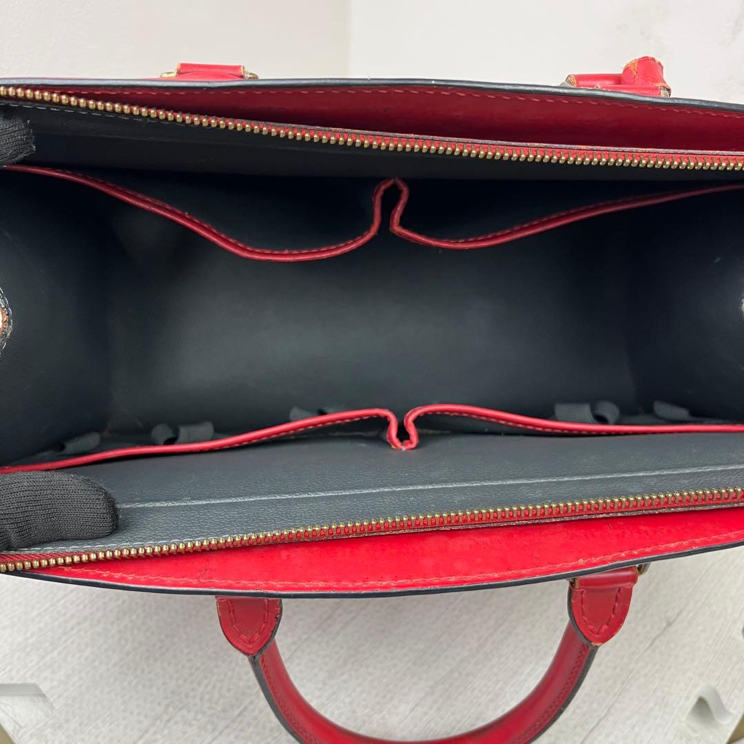LOUIS VUITTON エピ リヴィエラ 赤 ハンドバッグ