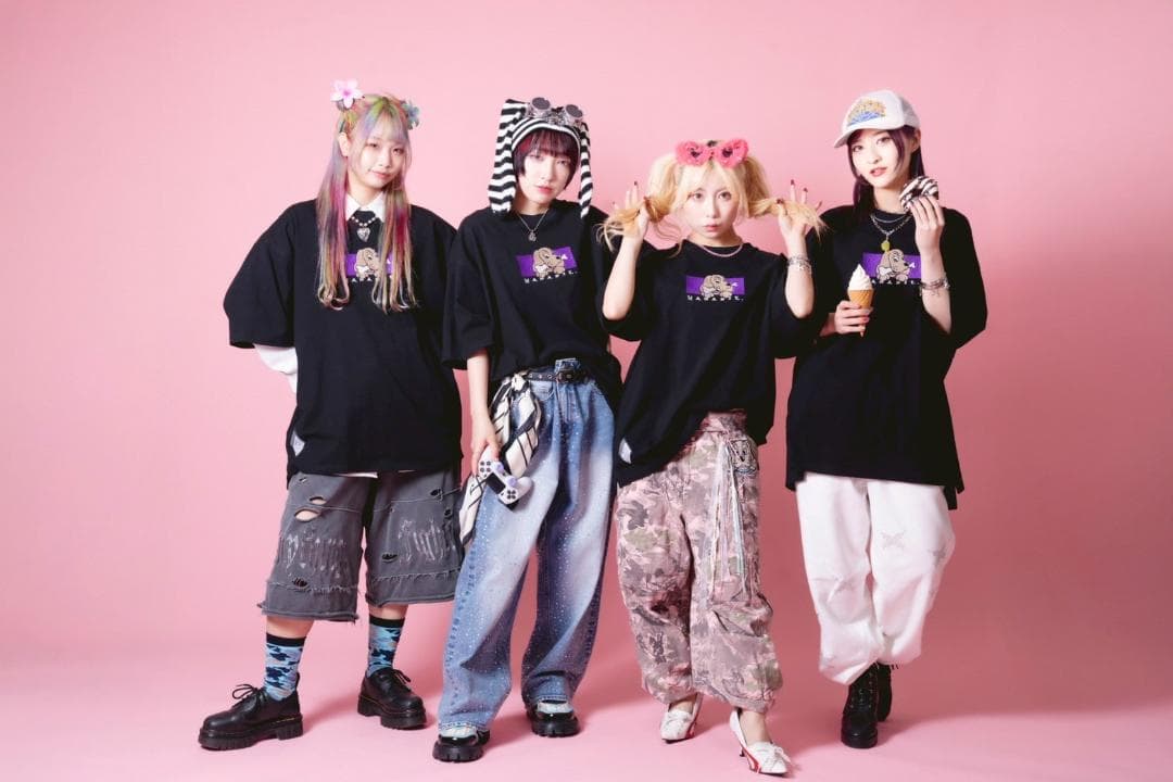 新未 花冷え。×GALFYコラボ犬Tシャツ２匹目　中型犬Ｌ　春の大解放祭2025