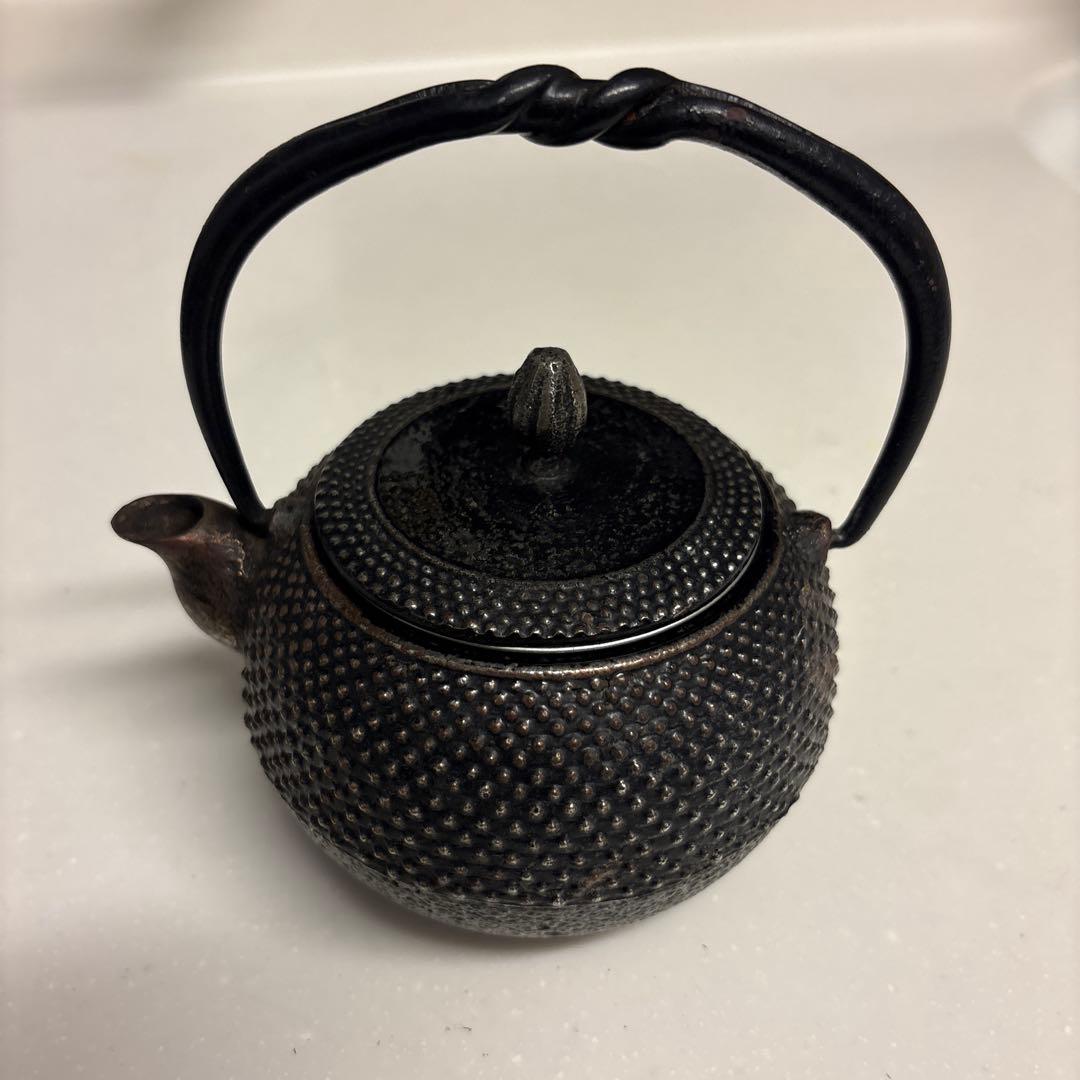 工房和秋 金野 和秋作 砂鉄鉄急須 南部鉄瓶　南部鉄器