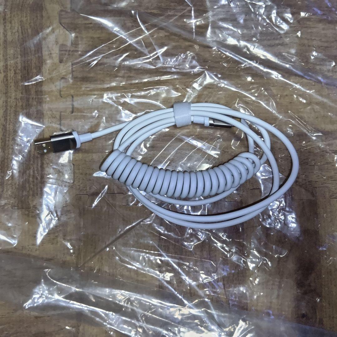 VSPO!ゲーミングキーボード　小森めと