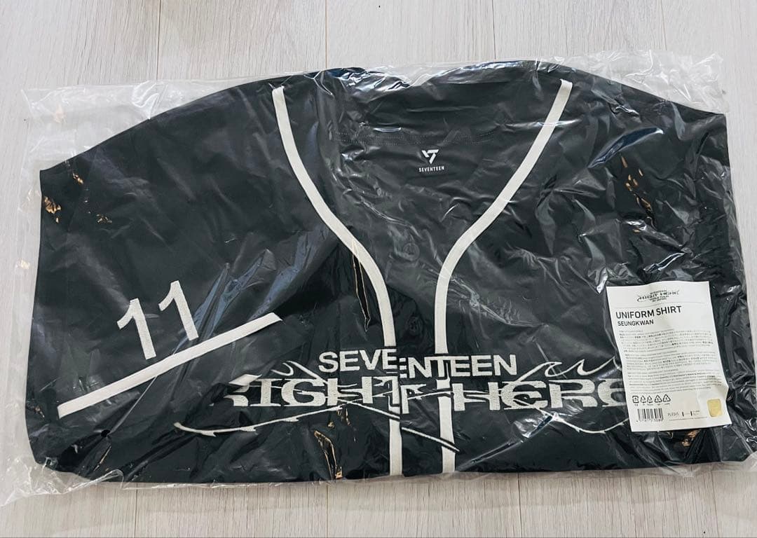 seventeen RIGHT HERE ユニフォームシャツ　スングァン