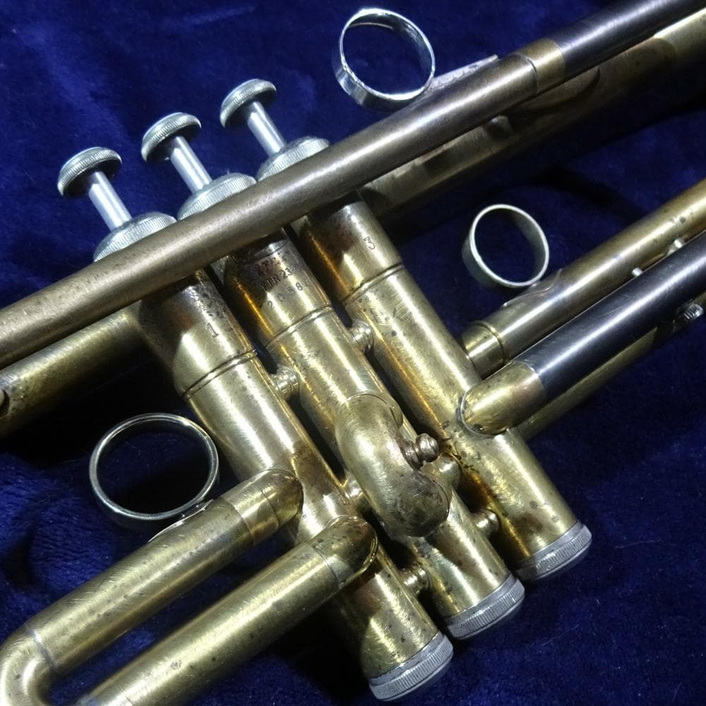 YAMAHA YTR-2320E リバース管 シルキータイプ ビンテージ仕上げ