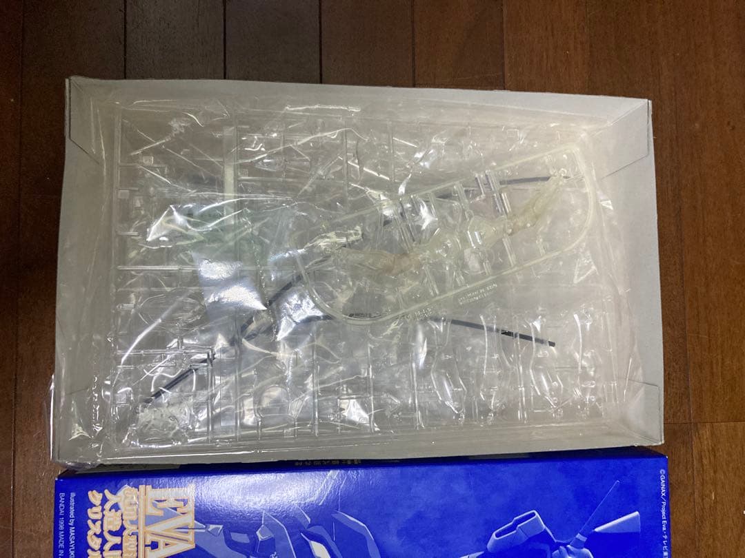 新世紀エヴァンゲリオン 腕時計 NERV EVANGELION （プラモ付き）