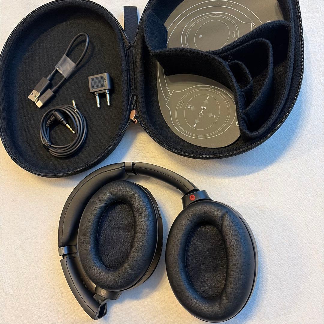 SONY ワイヤレスヘッドホン ブラック　WH-1000XM3