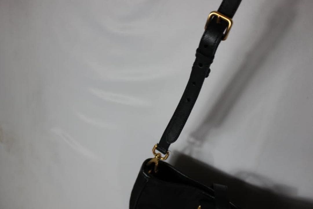 PRADA プラダ　テスート　ロゴ　ハンドショルダーバッグ　ブラック