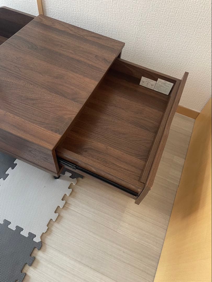 ジ*ナ様 美品　ニトリ　昇降リビングテーブル　収納引き出し付き　ローテーブル　北