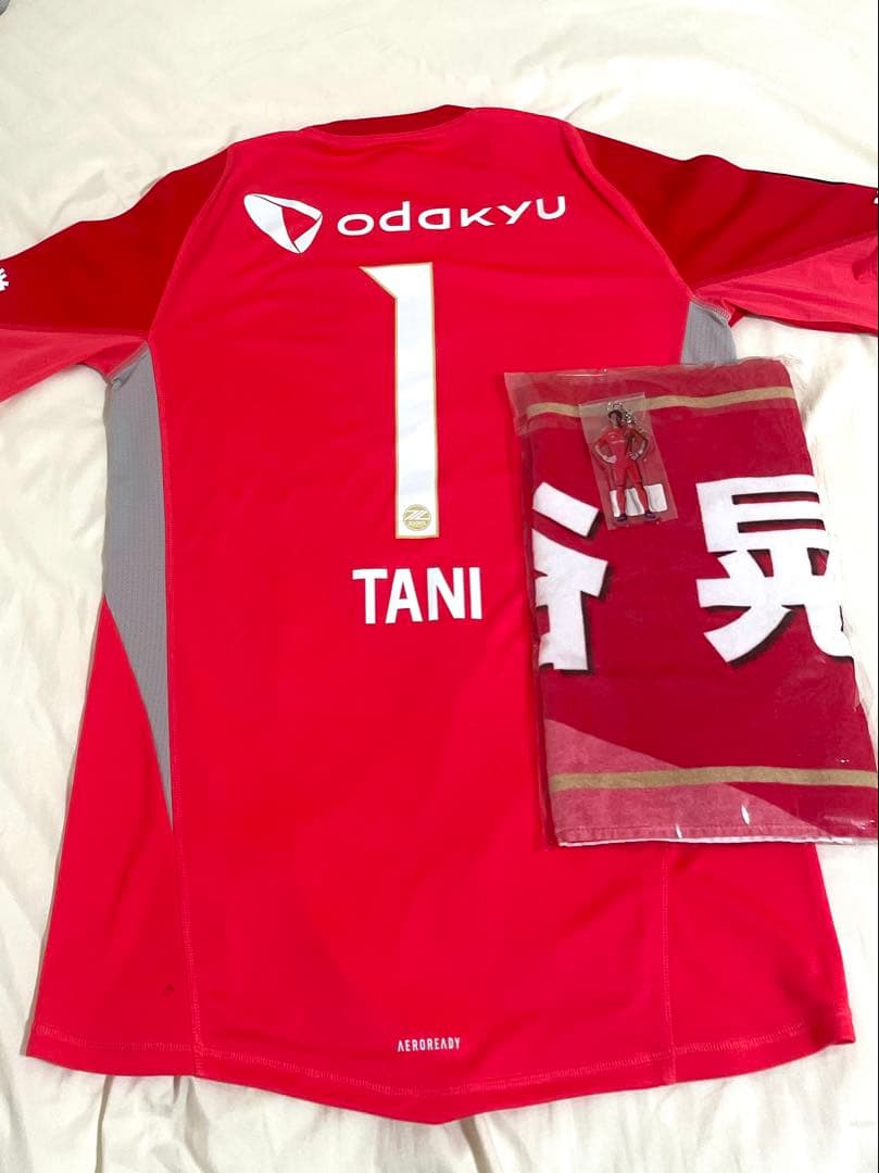 FC町田ゼルビア 谷選手 2025 1stユニ・タオル・アクキー3点セット