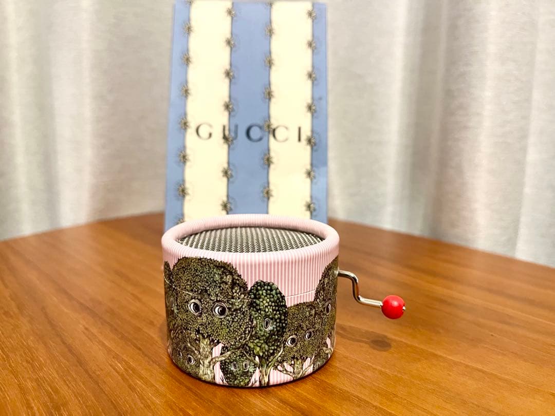 ヒグチユウコ　GUCCI オルゴール　アメリのテーマ　③