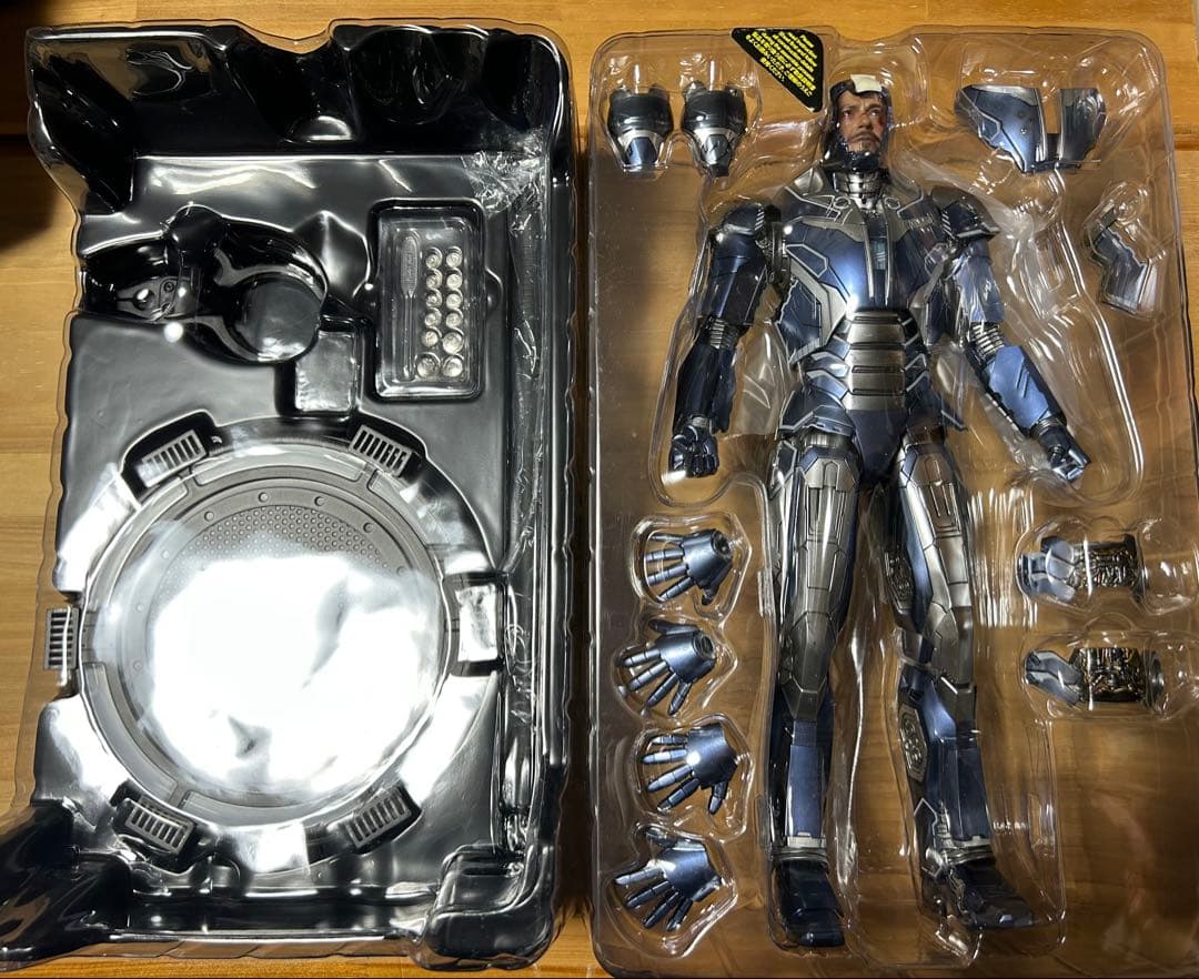 1/6ホットトイズ アイアンマン マーク40(ショットガン)