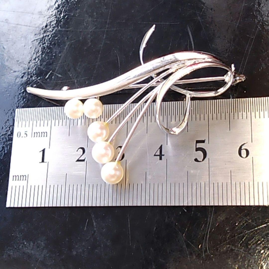 MIKIMOTO 5,2mmアコヤ本真珠5珠 シルバーブローチ SILVER