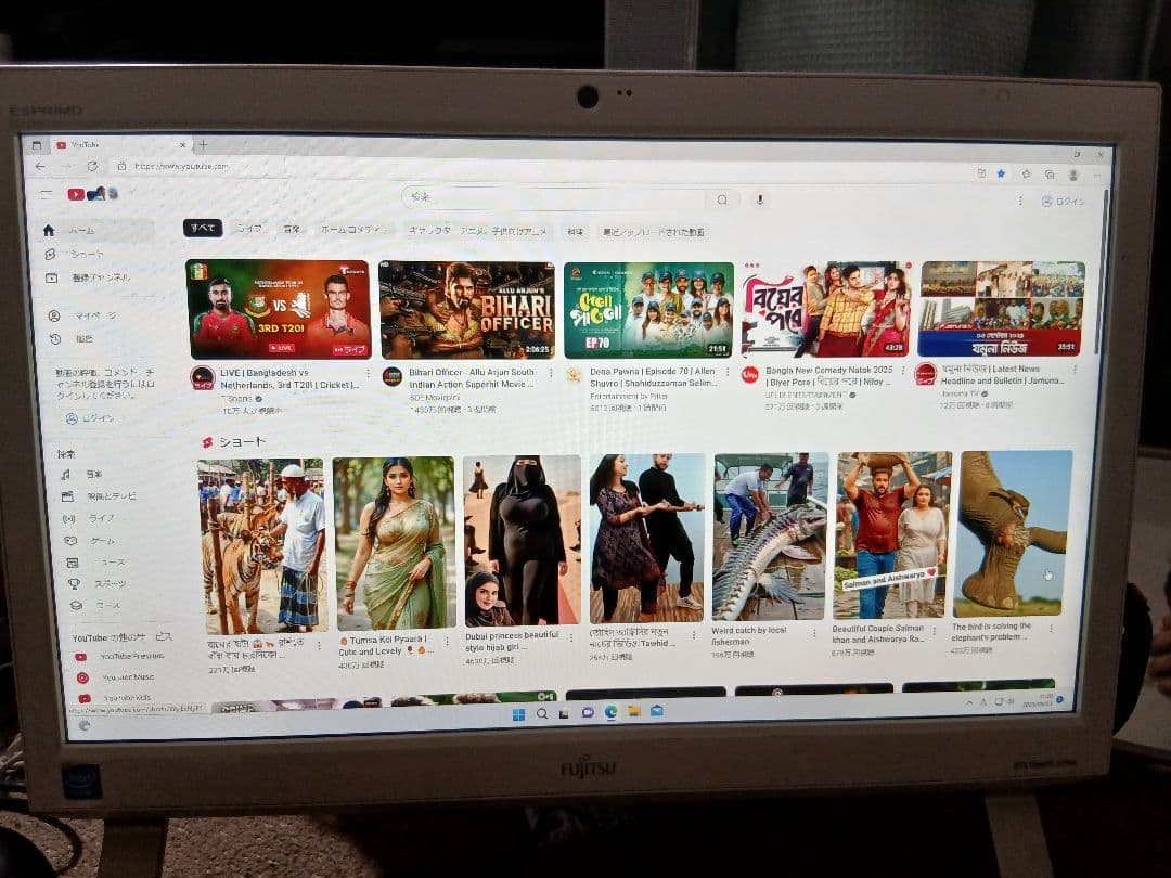FUJITSUESPRIMO 一体型 W11無線、カメラ、ブルートウツ、オフイス