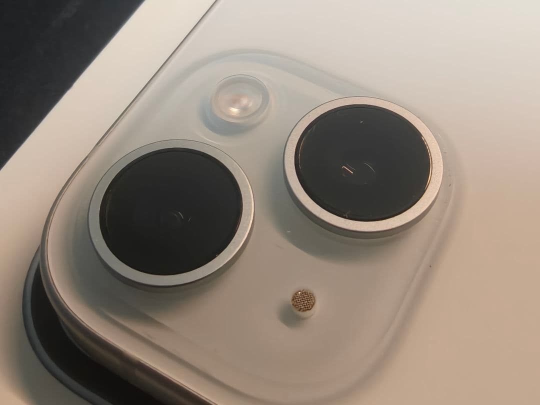 Apple iPhone 15 plus 256GB 美品