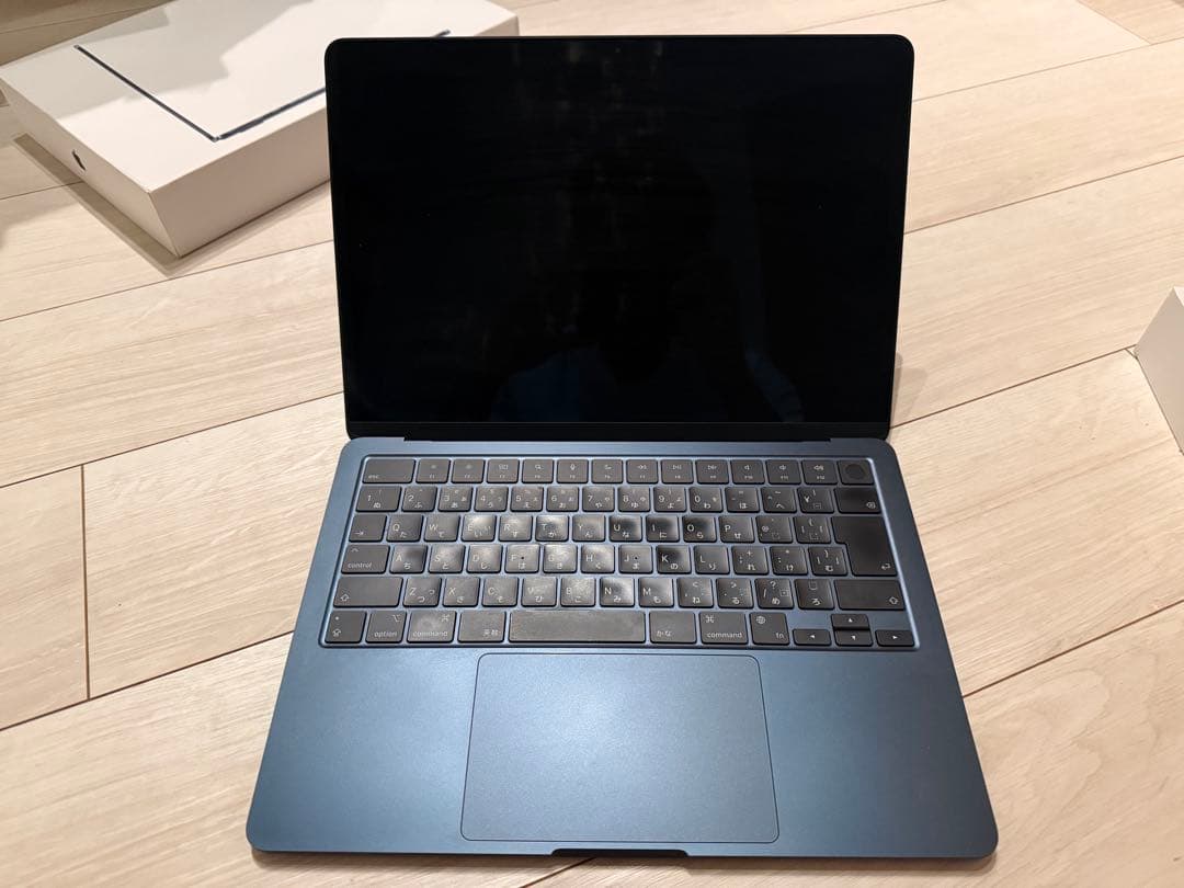 【美品】MacBook Air M2チップ　256GB