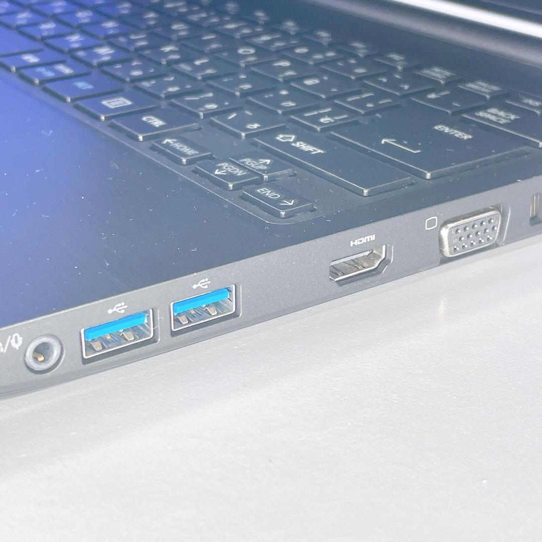 即利用OK！小型軽量✨Windows11✨快速SSD✨東芝カメラ付ノートパソコン