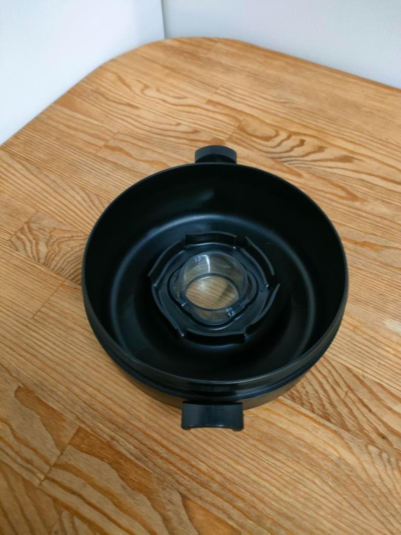 【目立った傷や汚れなし】バイタミックスE520　ブラック　1568