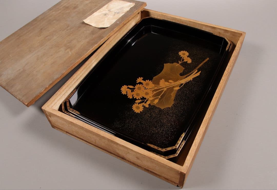 MA6 木製漆器 草花金蒔絵 黒塗 長方盆 大小一組 木箱入 切金 梨地 菊