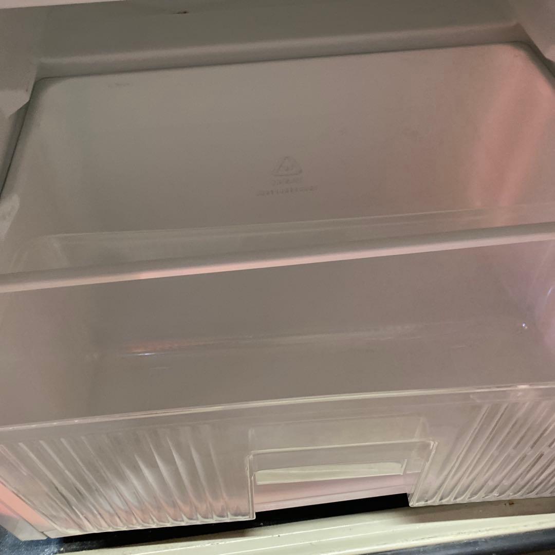 冷蔵庫　YRZ-C09B1　2016年製