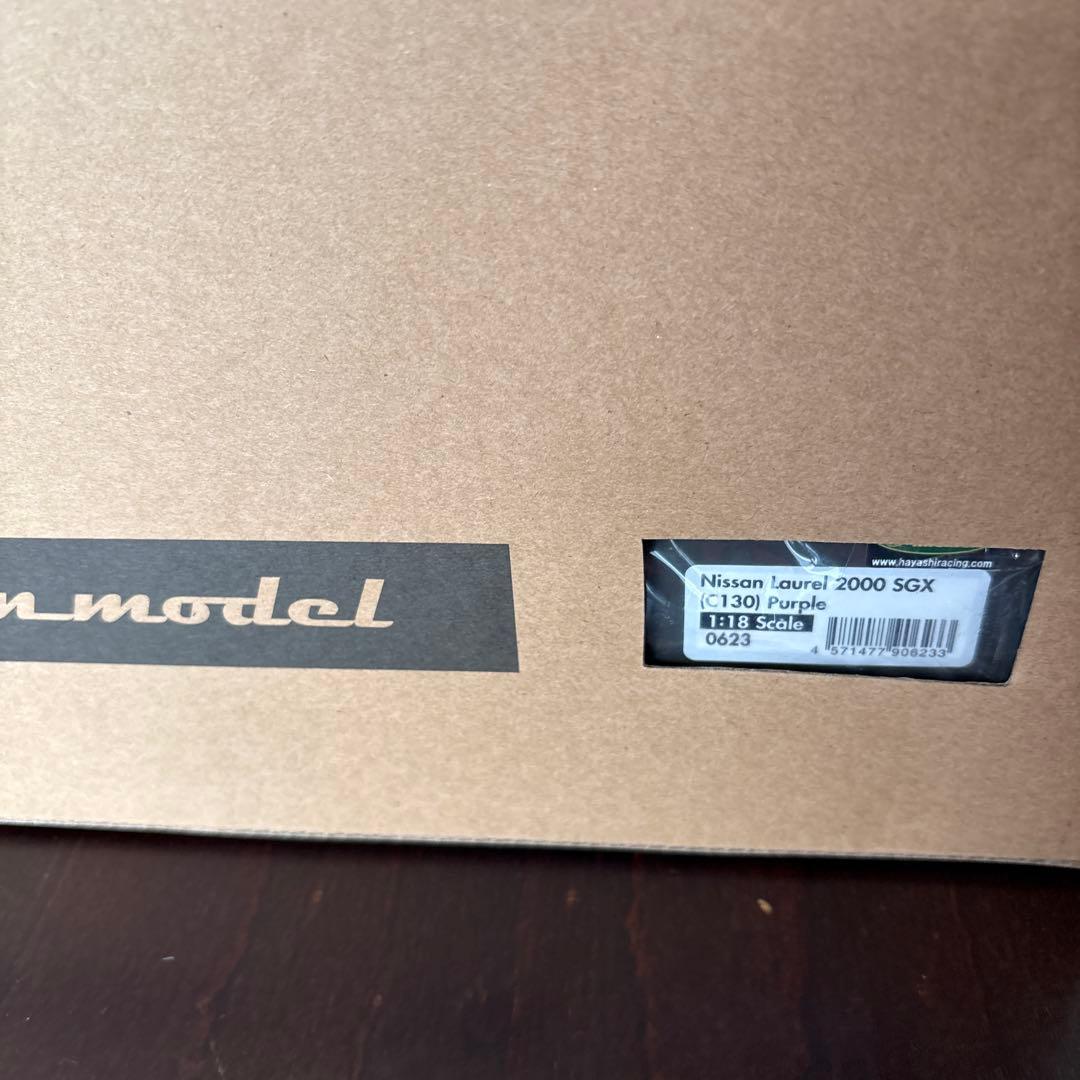 イグニッションモデル　1/18 日産ローレル2000SGX 0623