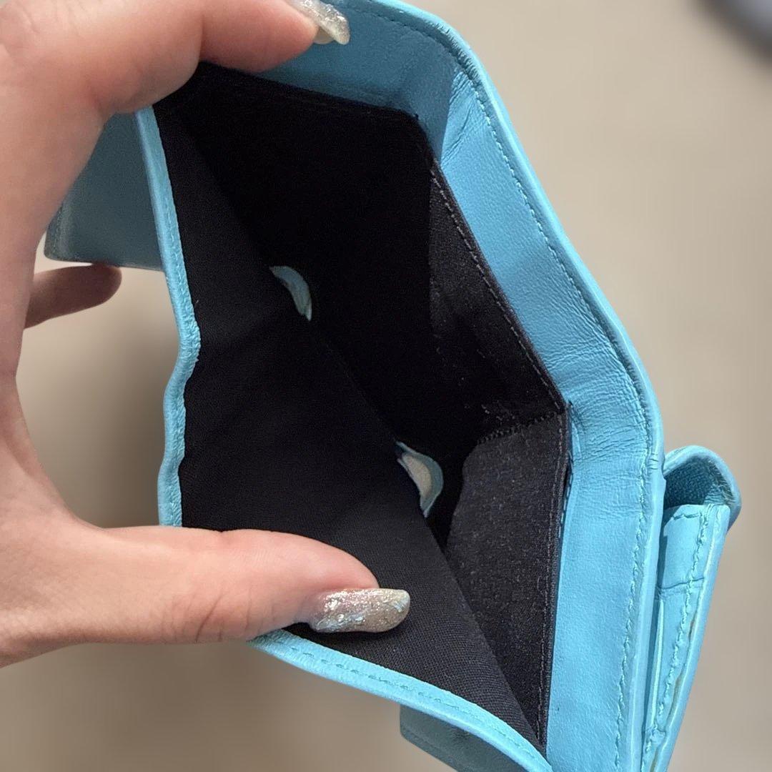 BALENCIAGA 水色 三つ折り財布　型押しクロコ　水色