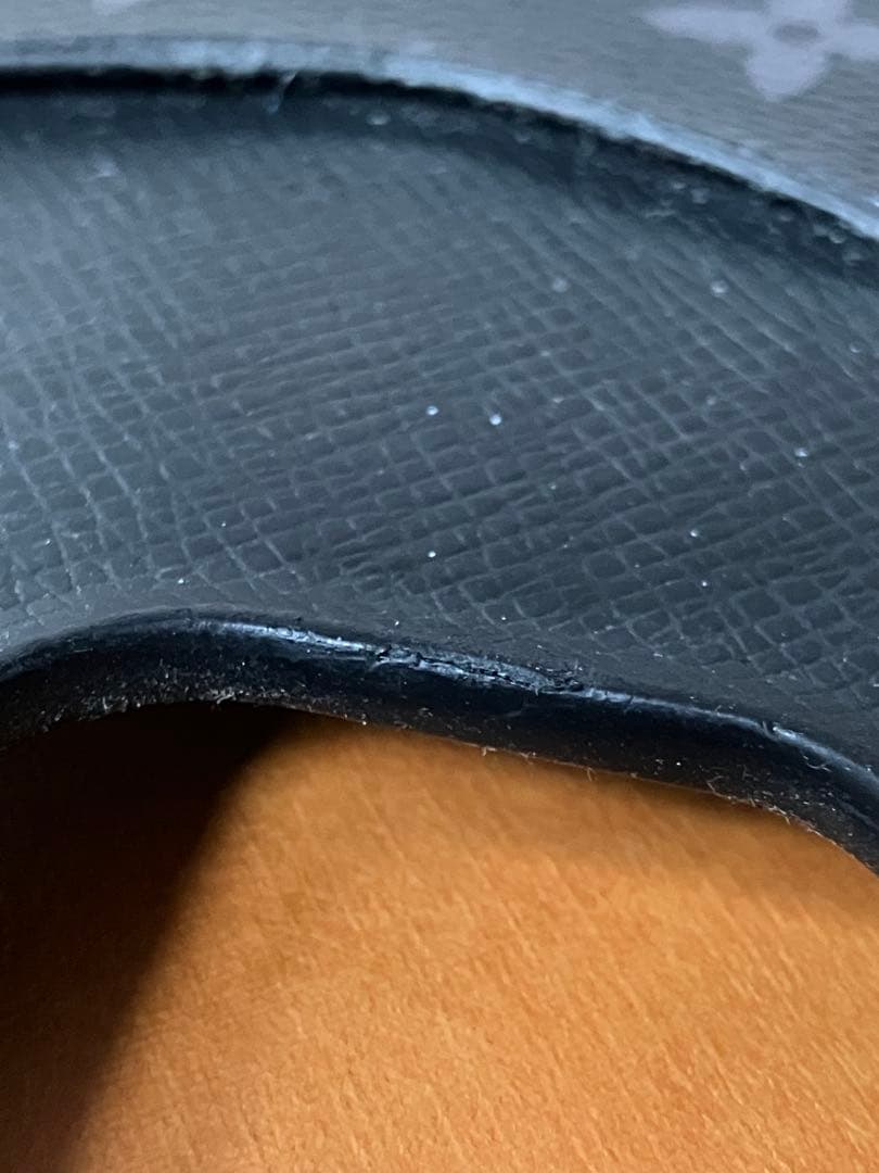 ルイヴィトン iPhone 13 Pro ケース モノグラムエクリプス