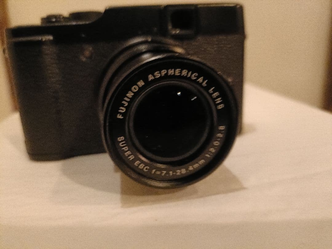 【ジャンク】FUJIFILM X10