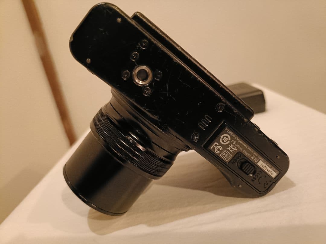 【ジャンク】FUJIFILM X10