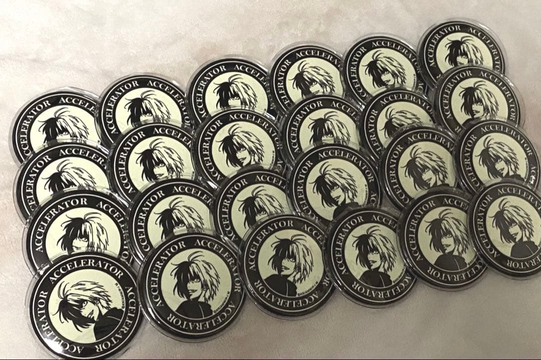 一方通行 蓄光缶バッジ 24個