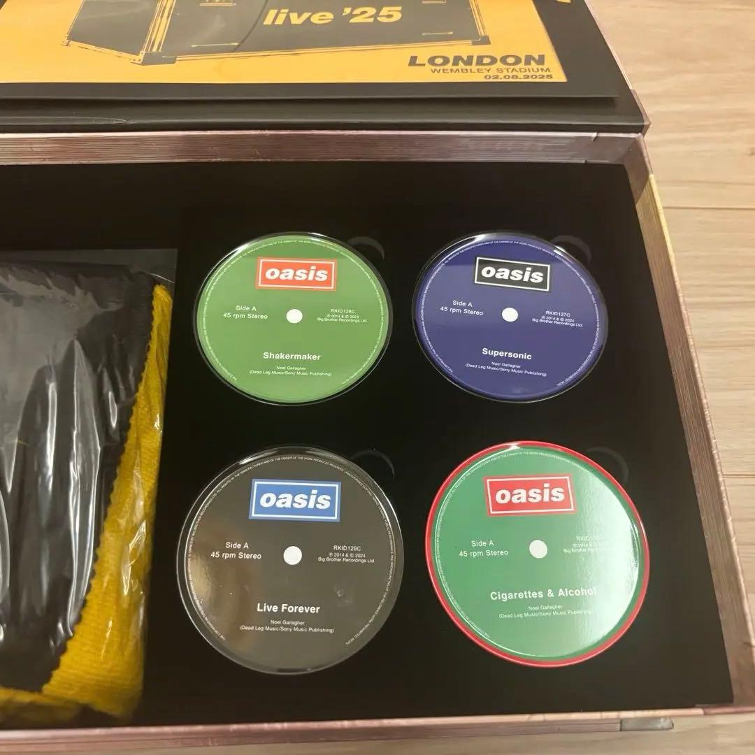 【未開封】Oasis London Wembly 8月2日　VIP BOX