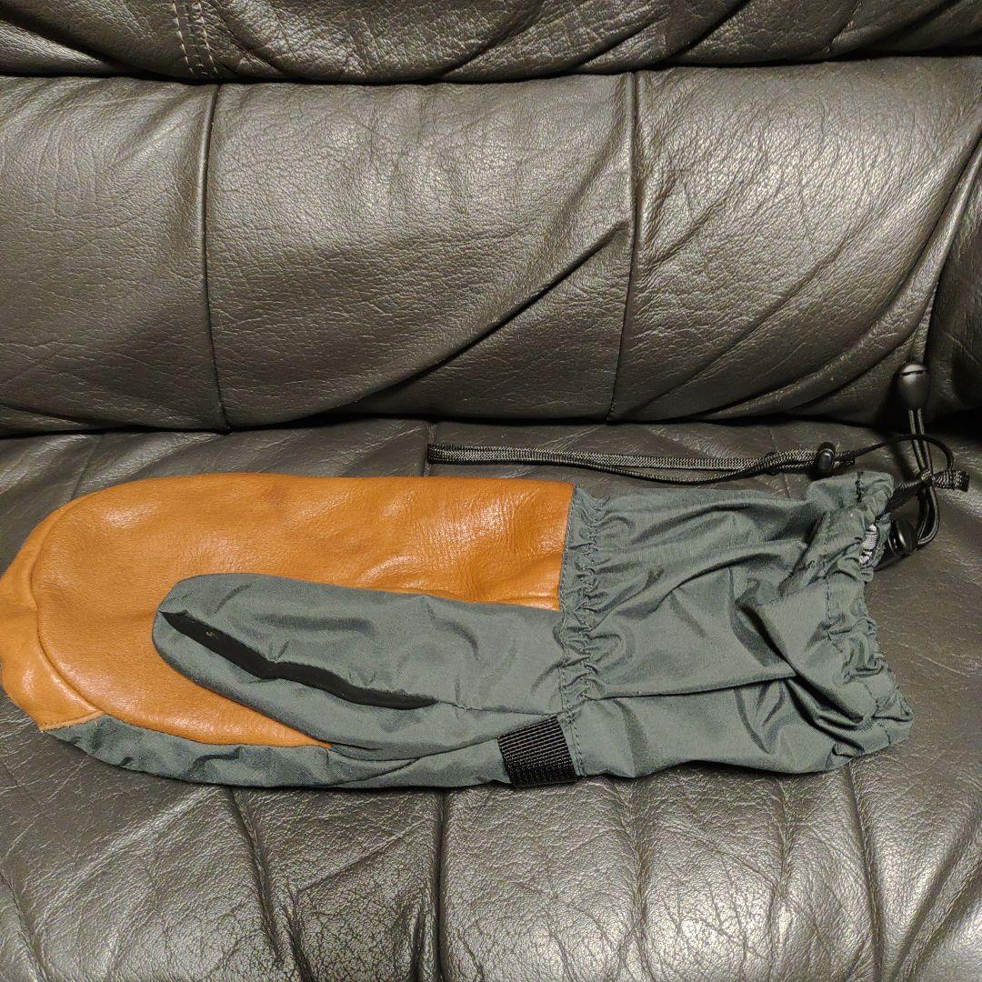 Green clothing 22-23AW アンダーミットグローブ グレー