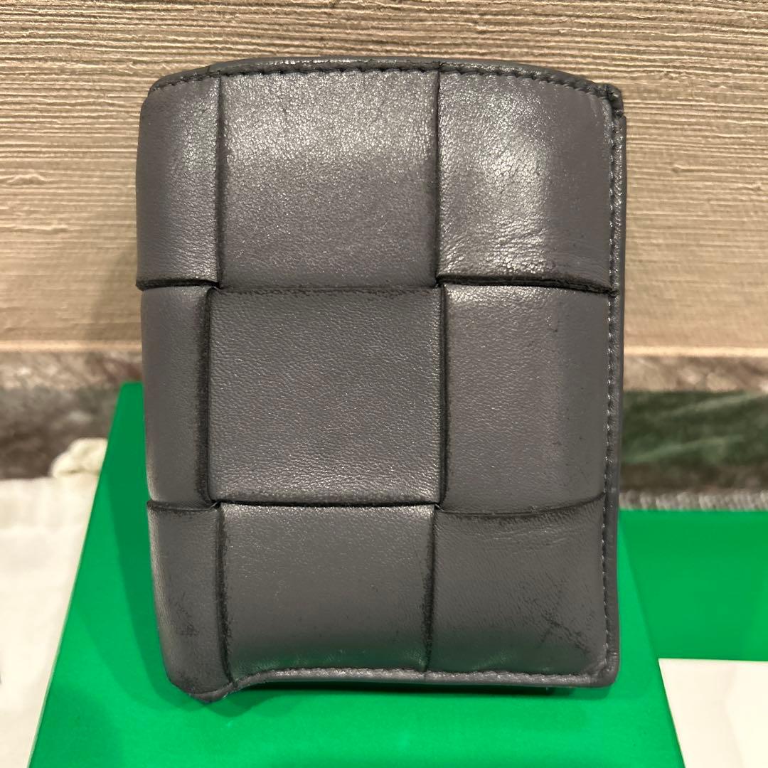 BOTTEGA VENETA グレー 二つ折り財布