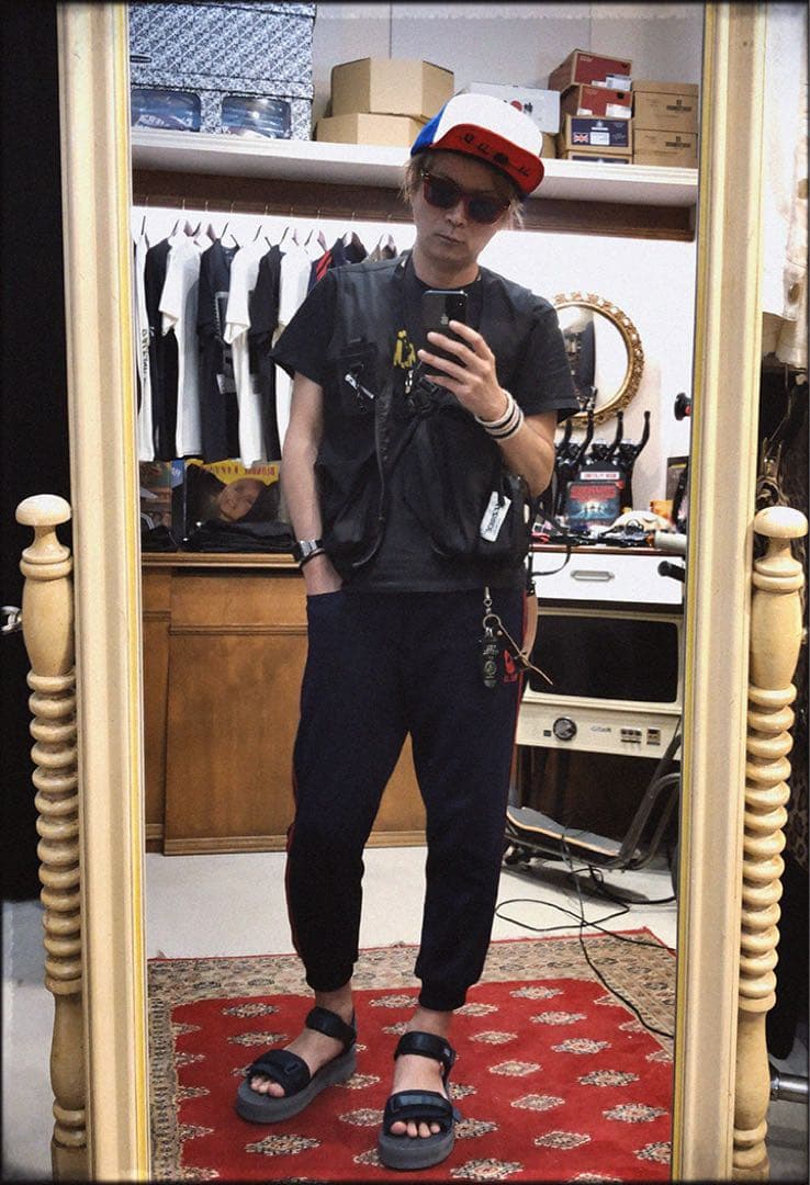 ラリー RALEIGHトラックスーツ cyberdyne RADIOTS 666