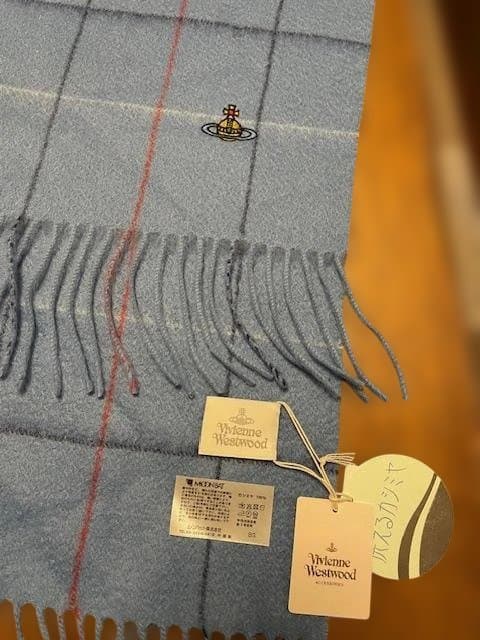 新品　Vivienne Westwood（ヴィヴィアンウエストウッド）マフラー