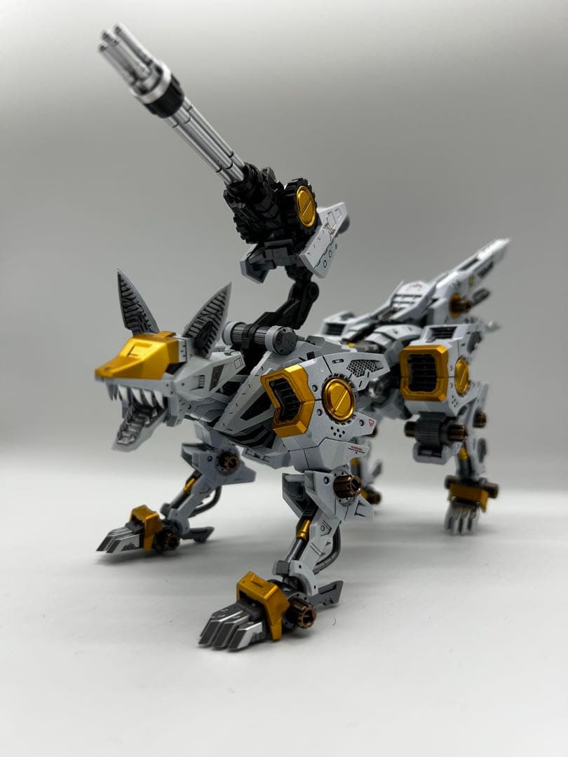 ゾイド　コトブキヤ　HMM シャドーフォックス　全塗装