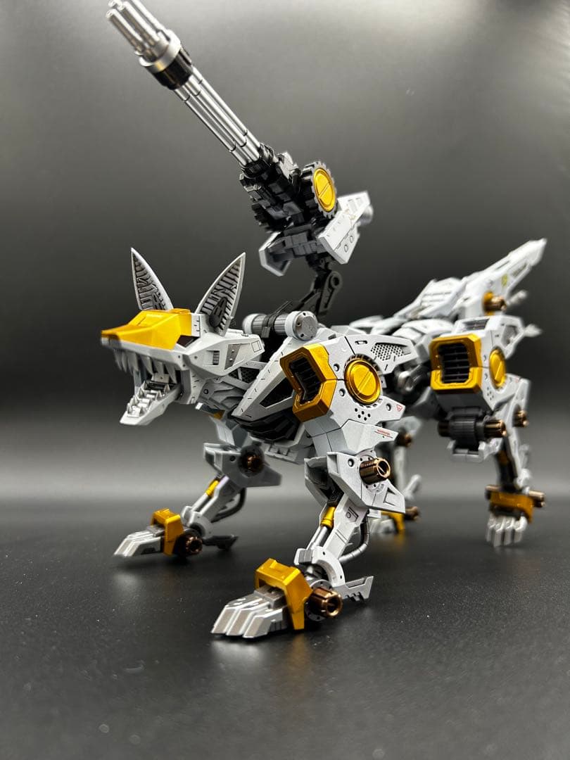 ゾイド　コトブキヤ　HMM シャドーフォックス　全塗装