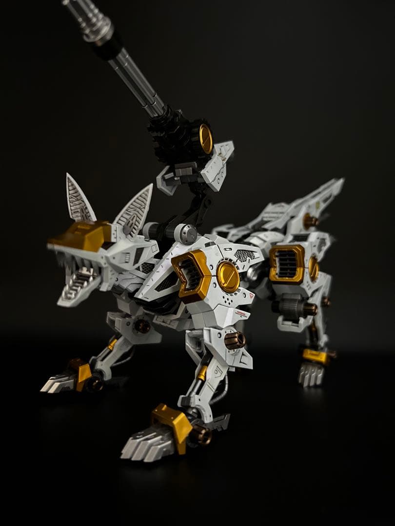 ゾイド　コトブキヤ　HMM シャドーフォックス　全塗装