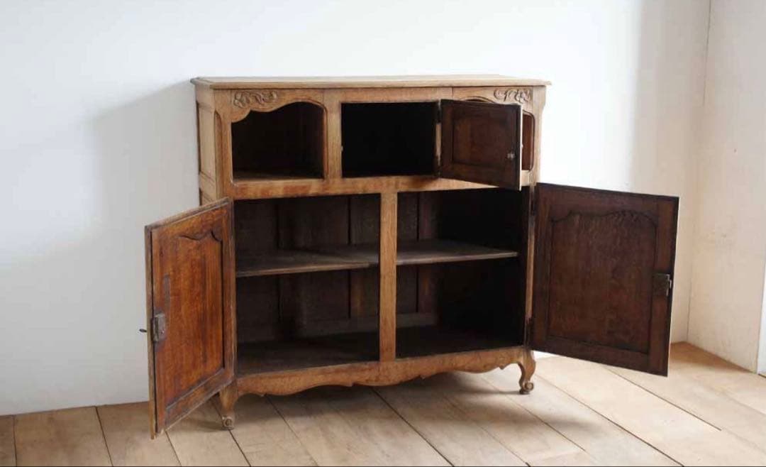 アンティーク　キャビネット